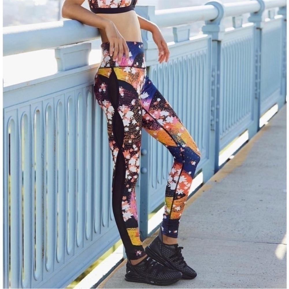 Free People Liza Floral Leggings Size Medium